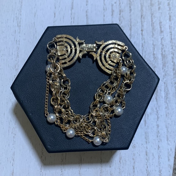 Vintage Pearl Bracelet - Picture 4 of 6